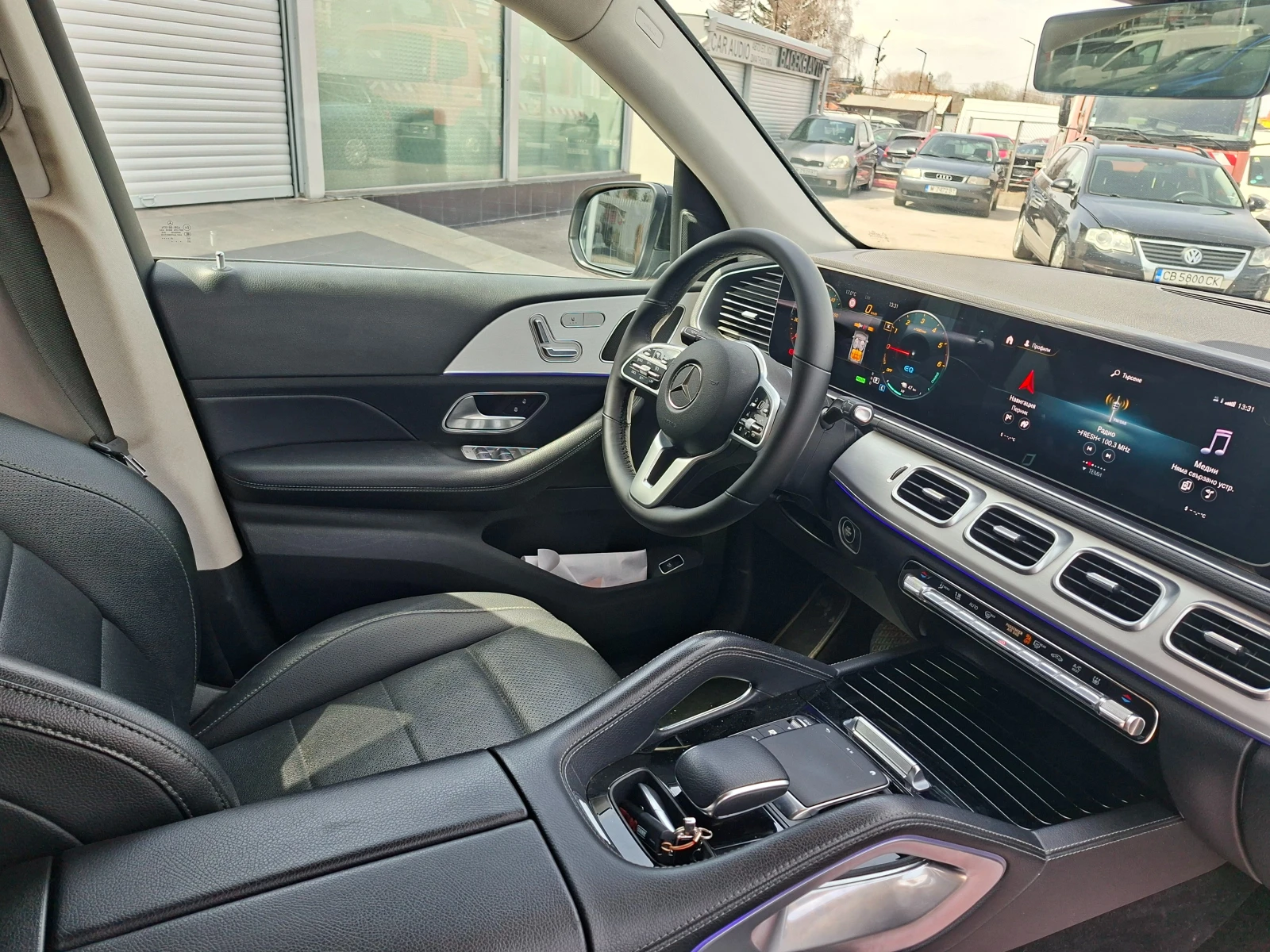 Mercedes-Benz GLE 350, снимка 10 - Автомобили и джипове - 54180499