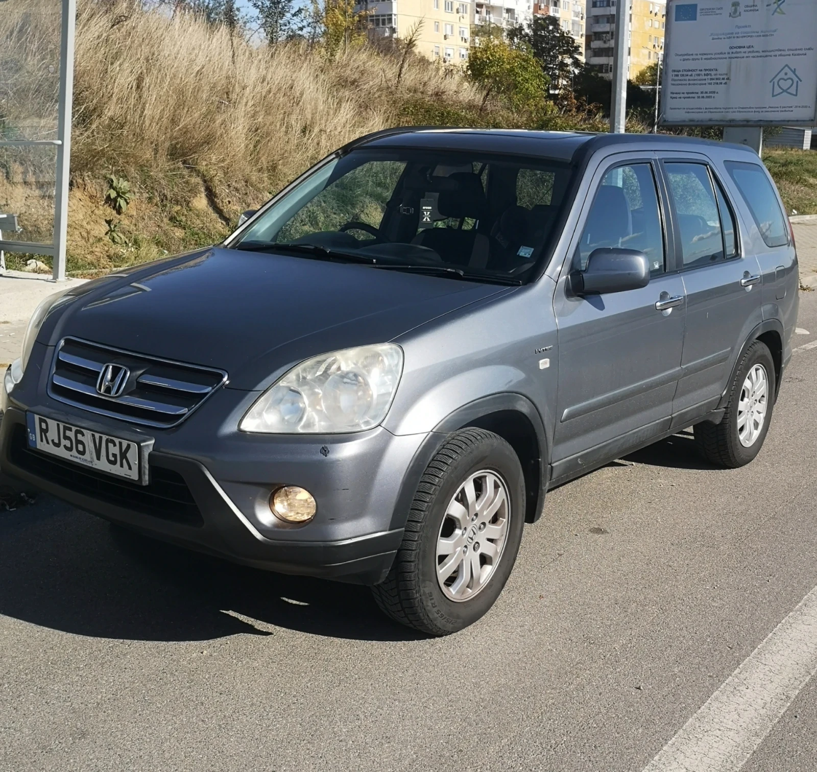 Honda Cr-v Газ-Бензин ДЕСЕН ВОЛАН 2.0 !, снимка 2 - Автомобили и джипове - 54345314