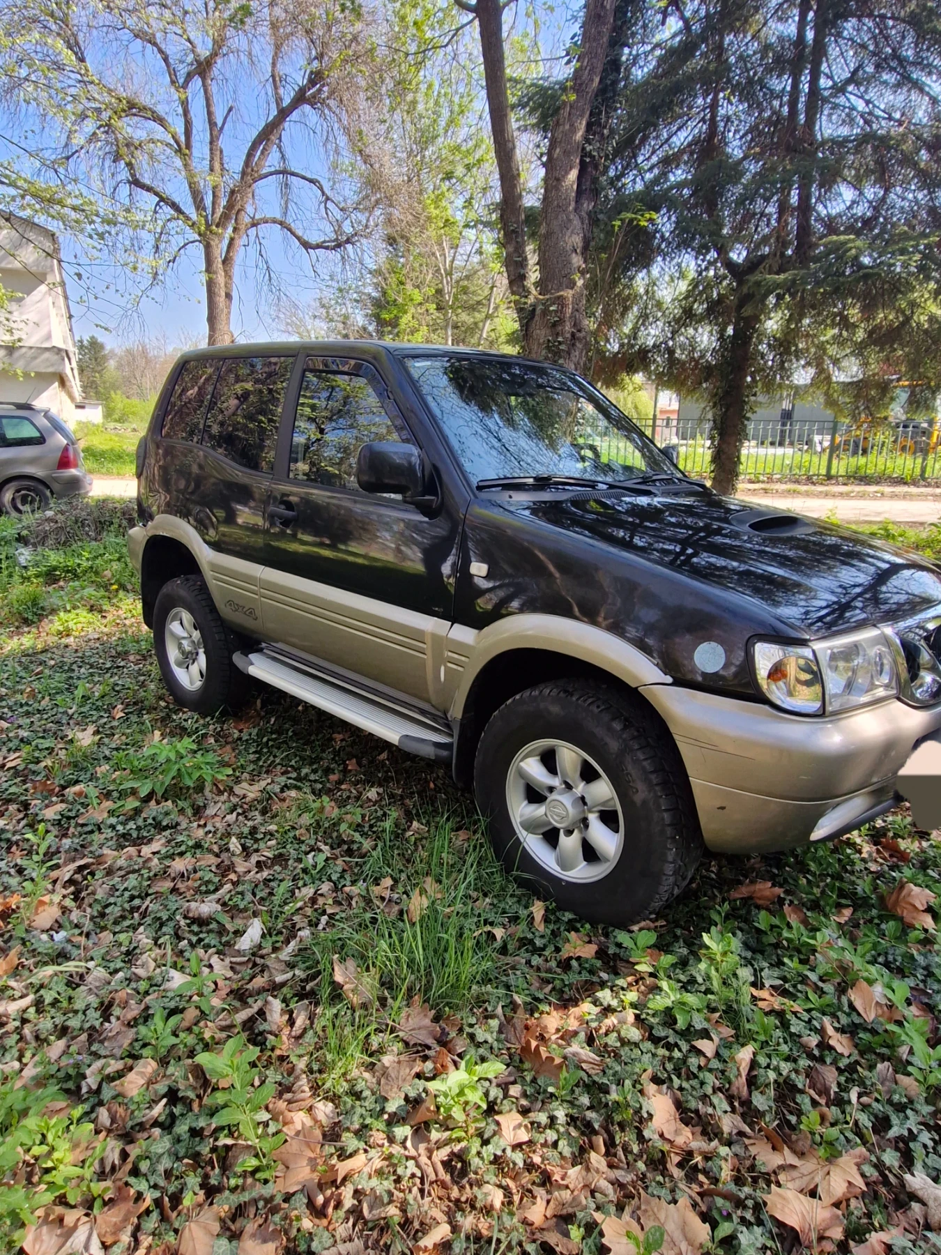 Nissan Terrano, снимка 12 - Автомобили и джипове - 54552817