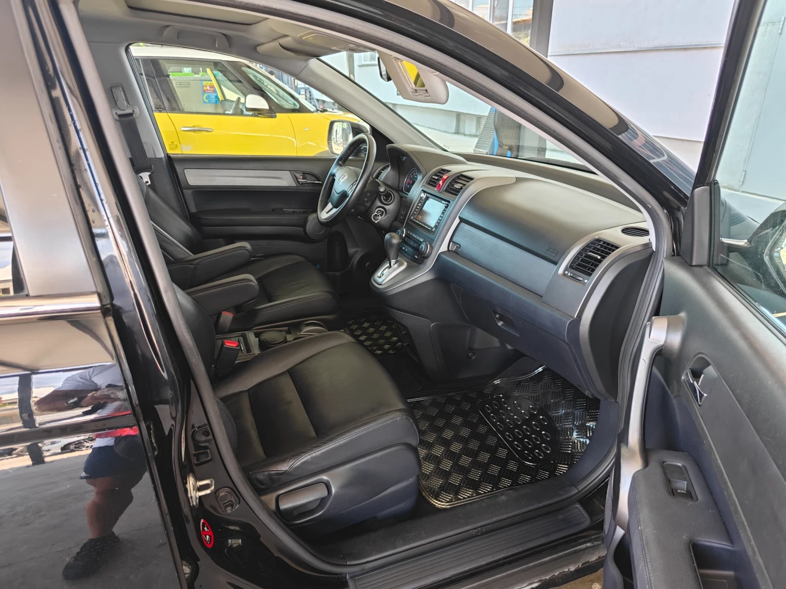 Honda Cr-v 2.0-Авто-Дистрон, снимка 12 - Автомобили и джипове - 54828515