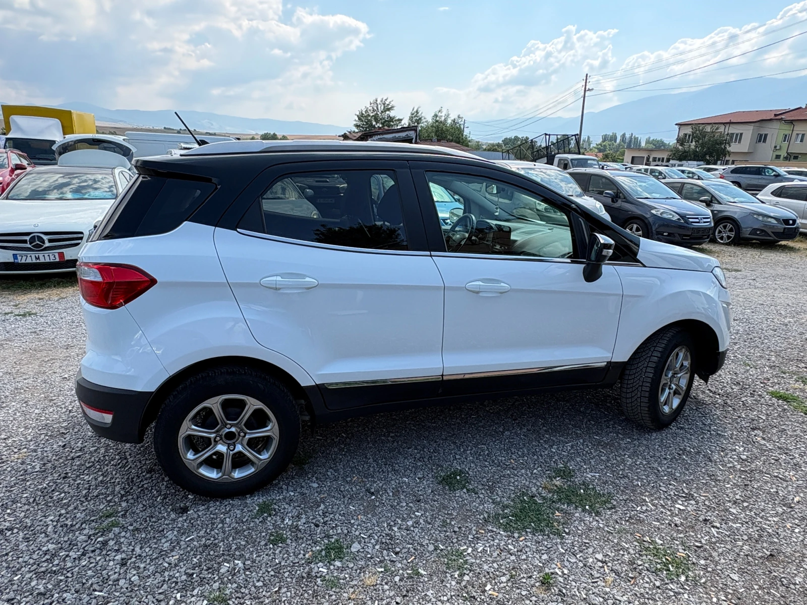Ford EcoSport 1.0, снимка 5 - Автомобили и джипове - 55303994