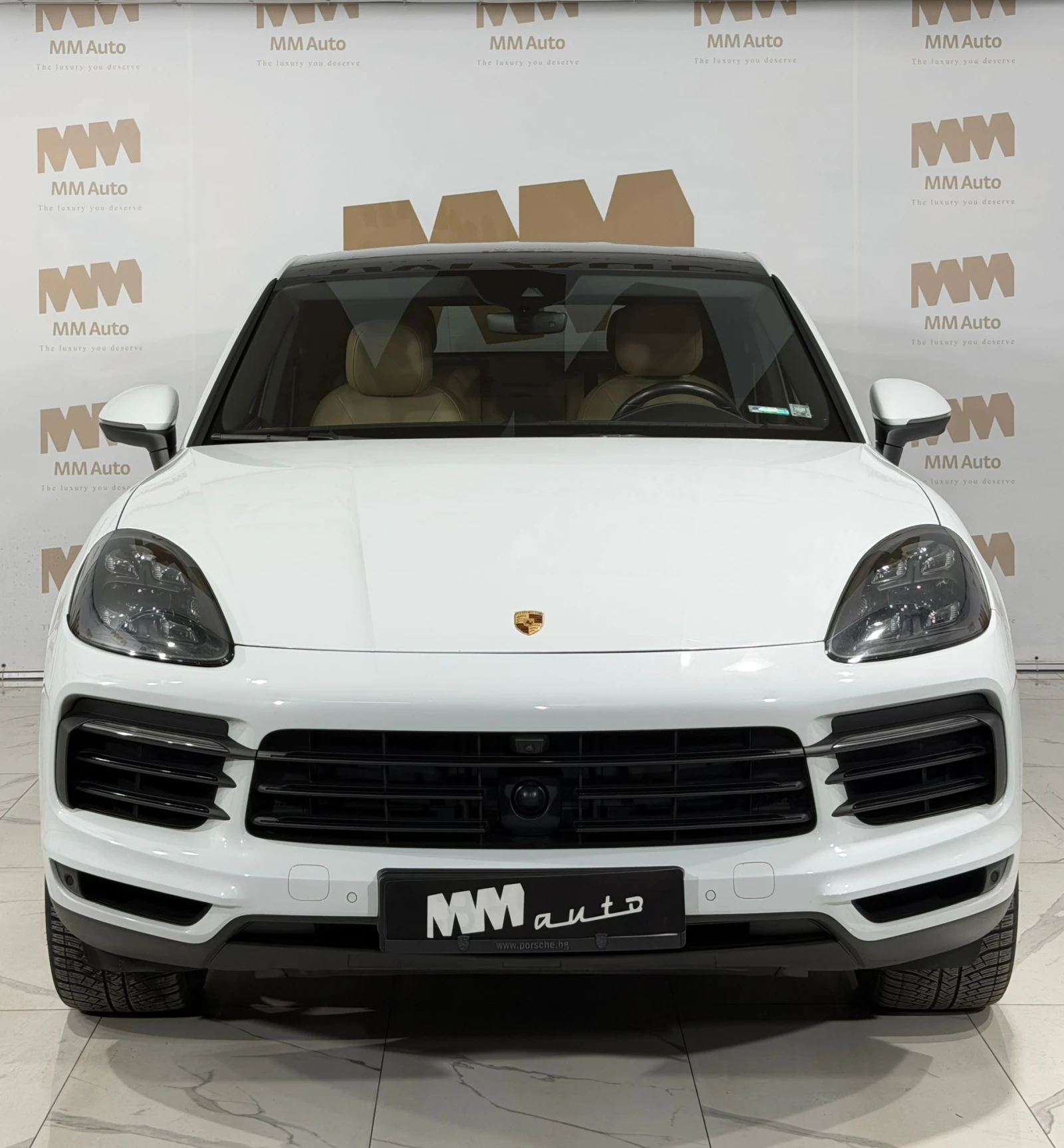 Porsche Cayenne Coupe* E-Hybrid* Chrono* Bose* Pano* Вентилация, снимка 4 - Автомобили и джипове - 55689271