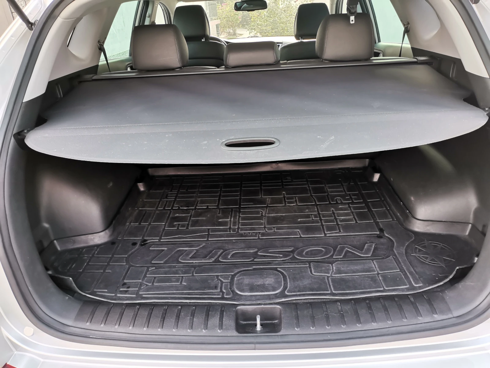 Hyundai Tucson 1, 7cdti Xpossible, снимка 9 - Автомобили и джипове - 56727841