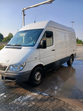 Mercedes-Benz 313, снимка 2