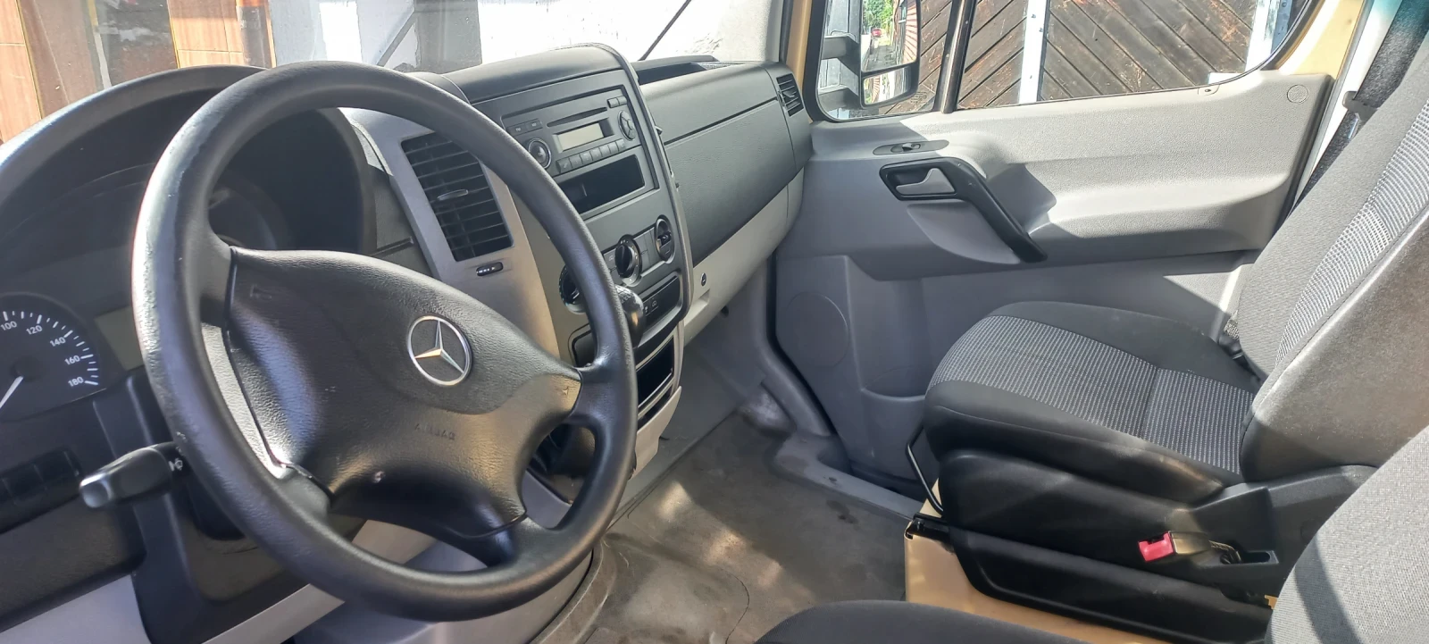 Mercedes-Benz Sprinter 313 2.2 - изображение 6