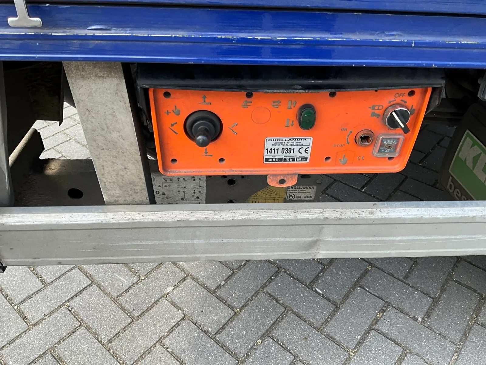 Mercedes-Benz Sprinter 416 2.2CDI 432 HDI, снимка 7 - Бусове и автобуси - 55437320