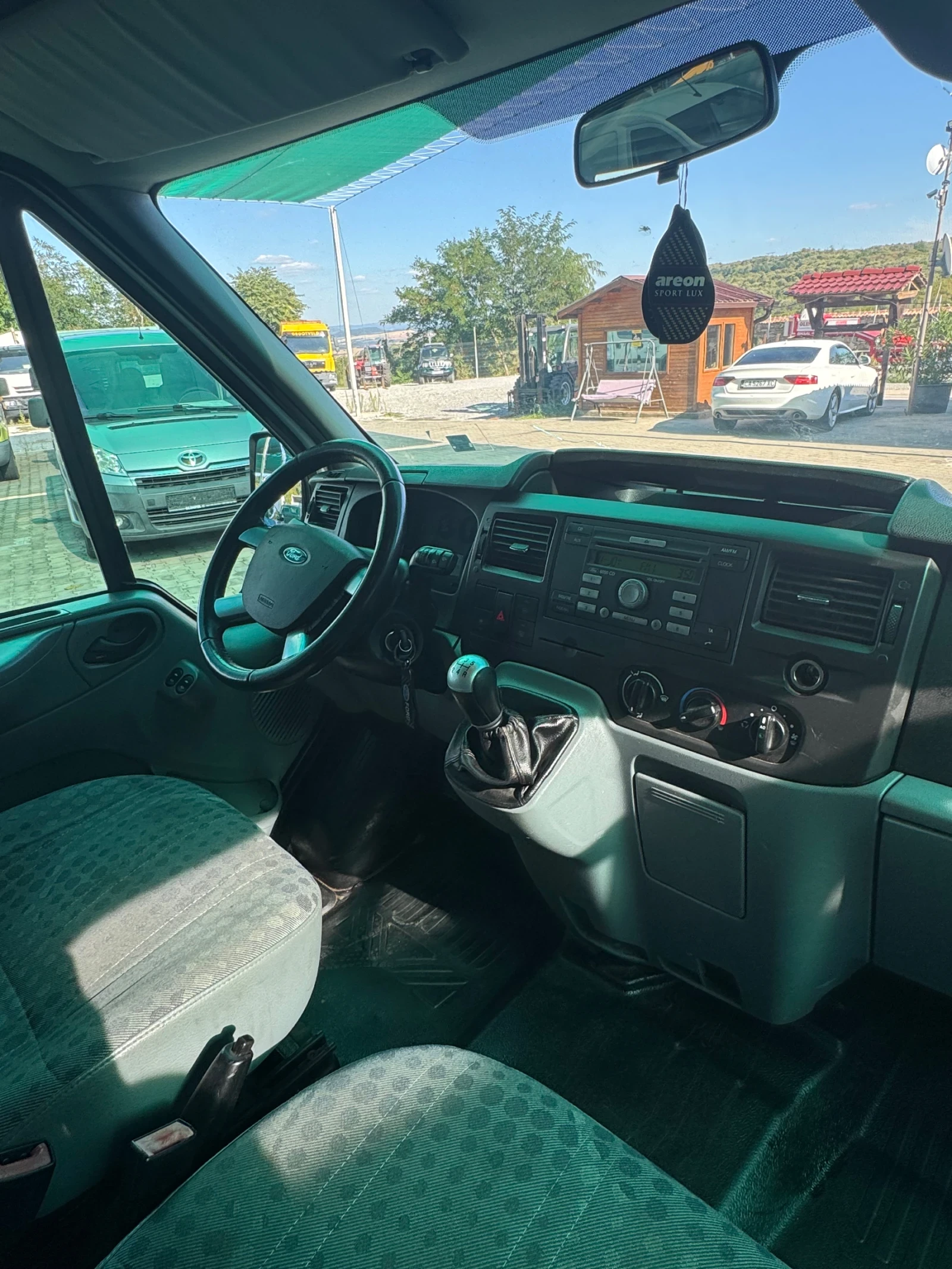 Ford Transit 9 МЕСТЕН, снимка 10 - Бусове и автобуси - 56130225
