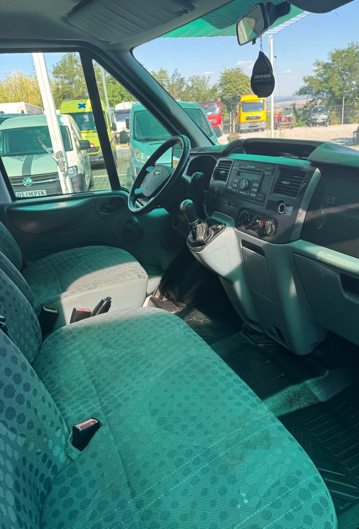 Ford Transit 9 МЕСТЕН, снимка 11 - Бусове и автобуси - 56130225