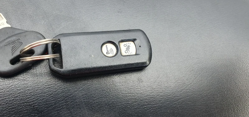 Honda Sh 125ie nu feist ABS ceiles, снимка 9 - Мотоциклети и мототехника - 49873159