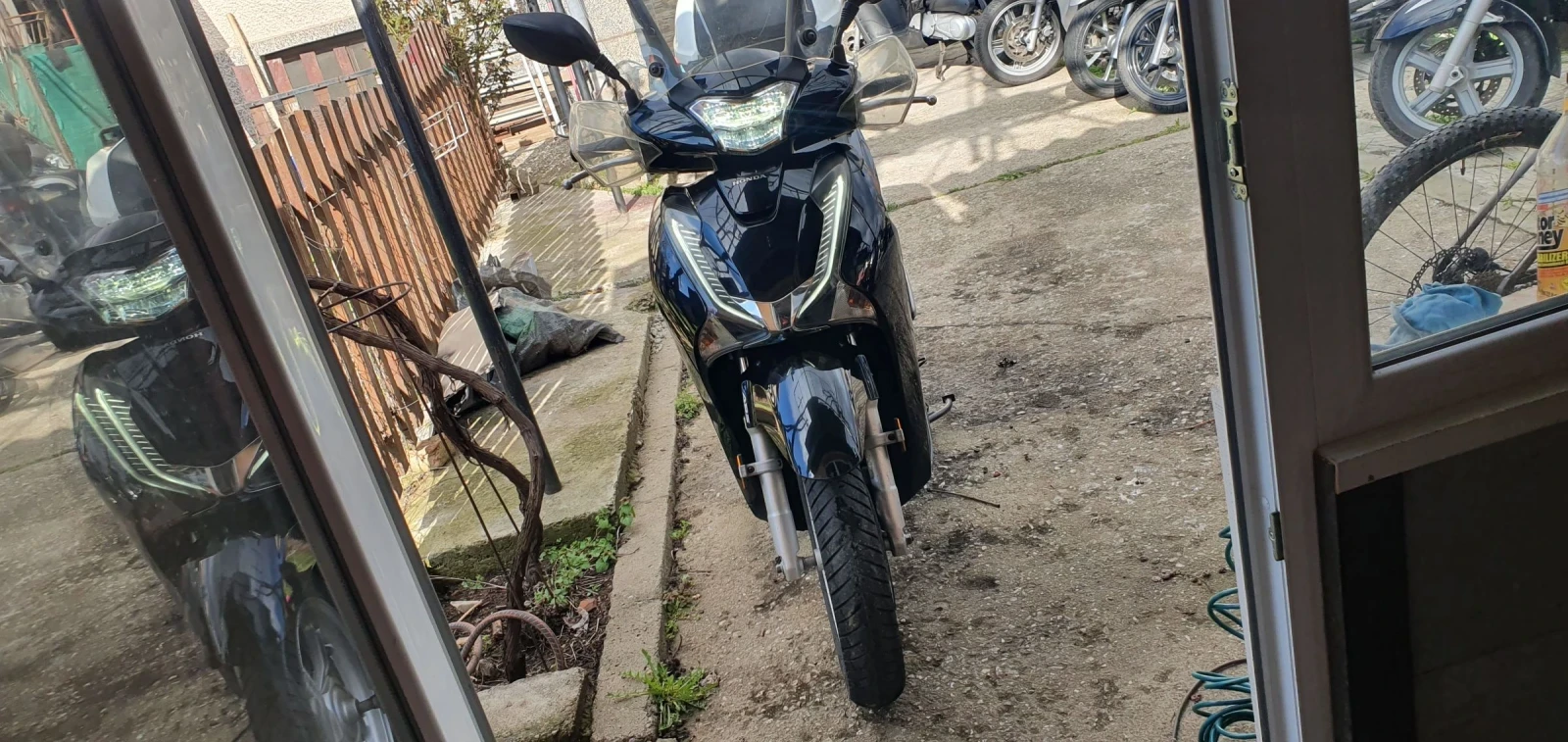 Honda Sh 125ie nu feist ABS - изображение 5