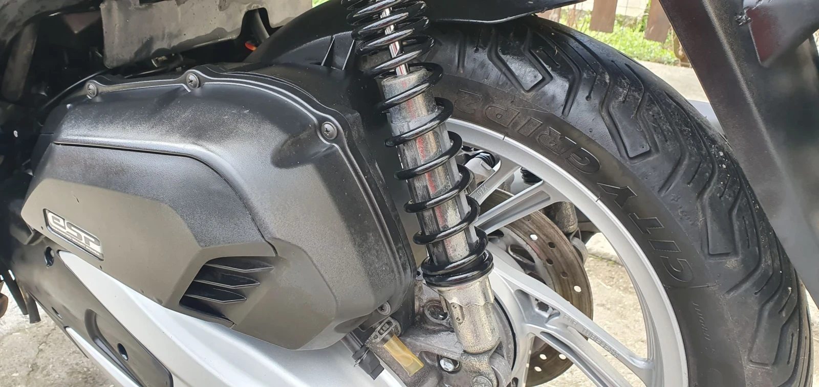 Honda Sh 125ie nu feist ABS - изображение 7
