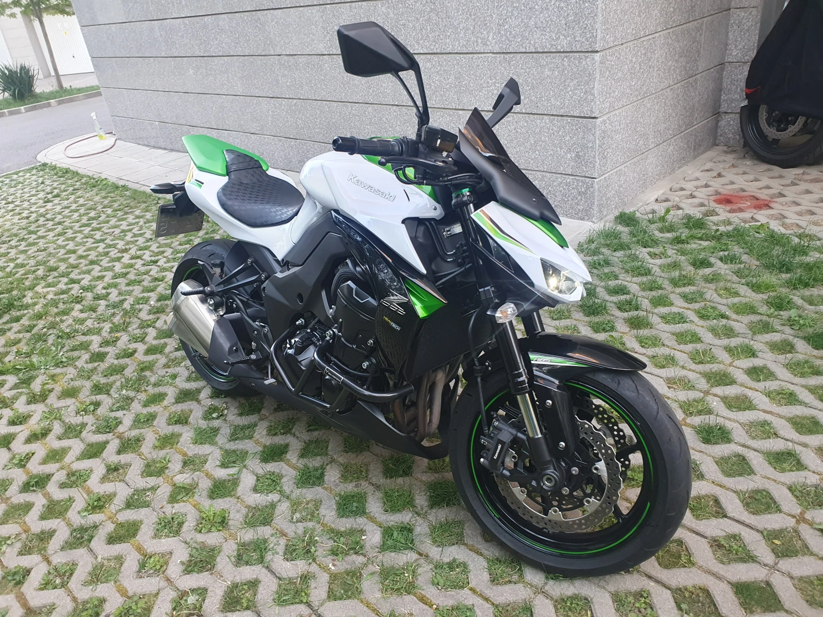 Kawasaki Z 1000ABS, снимка 14 - Мотоциклети и мототехника - 53893955