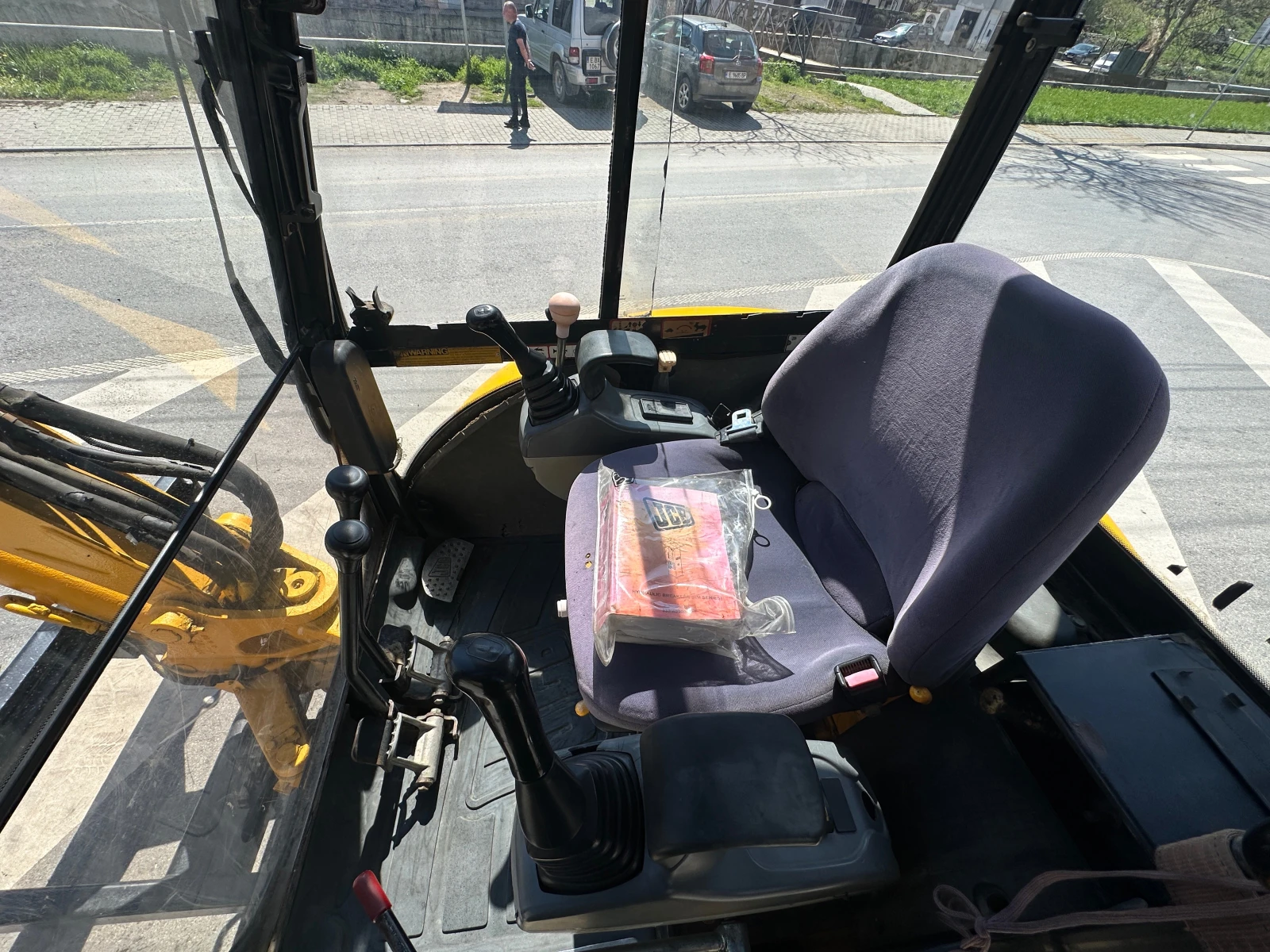 Багер JCB 8032 (3 КОФИ+ БЪРЗОСМЕННИК - изображение 7