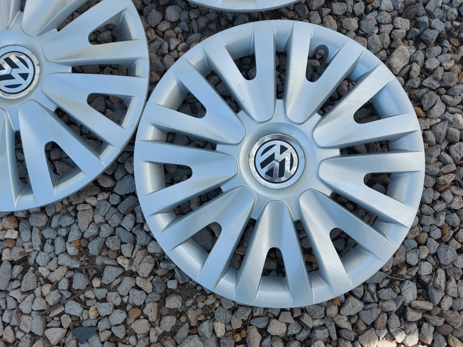   VW 15   | Mobile.bg   2