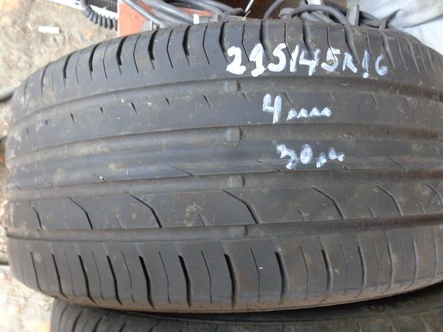 Гуми Летни 215/45R16, снимка 5 - Гуми и джанти - 18812490