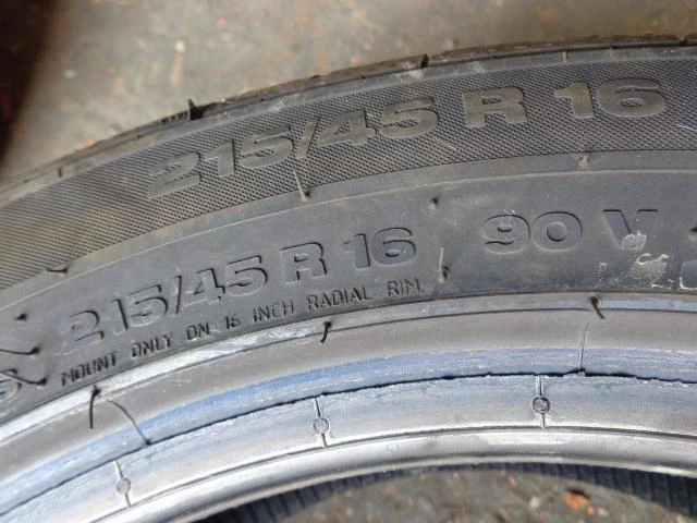 Гуми Летни 215/45R16, снимка 9 - Гуми и джанти - 18812490