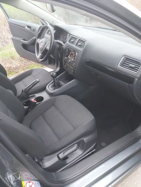 VW Jetta 1.6 HDI, снимка 10