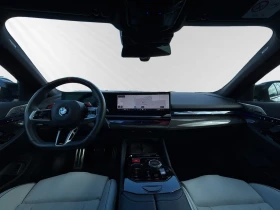 BMW M5 TOURING PLUG-IN HYBRID PANORAMA B&W HEAD-UP, снимка 8