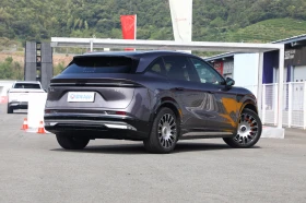 Brilliance FRV Zeekr 7X | Mobile.bg � ����� ������ 7