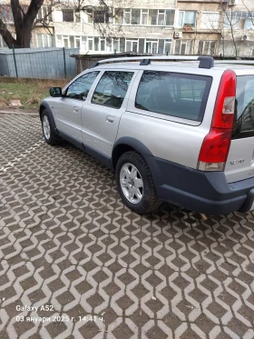 Volvo Xc70 2.4 AWD , снимка 3