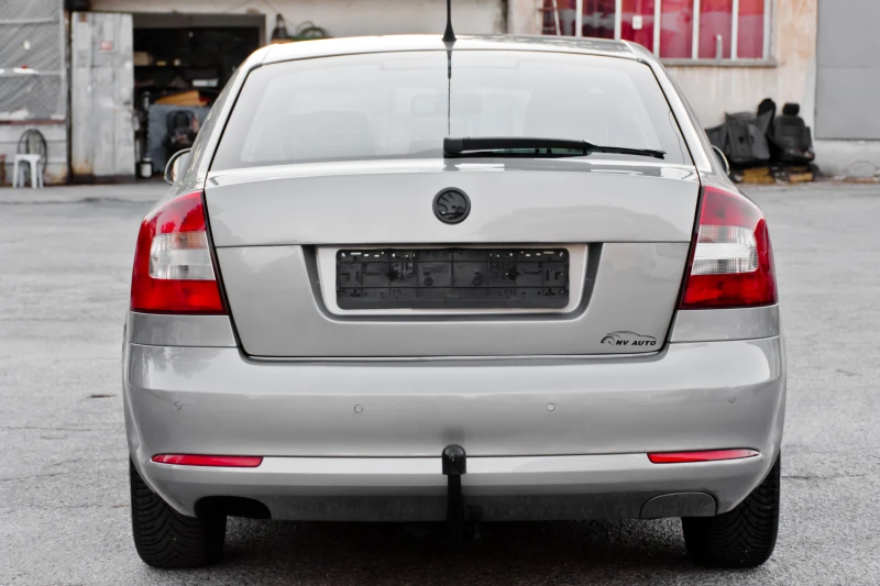 Skoda Octavia 1.9 TDI - 105 к.с. - DSG - FACELIFT - ХЕЧБЕК, снимка 6 - Автомобили и джипове - 47583540