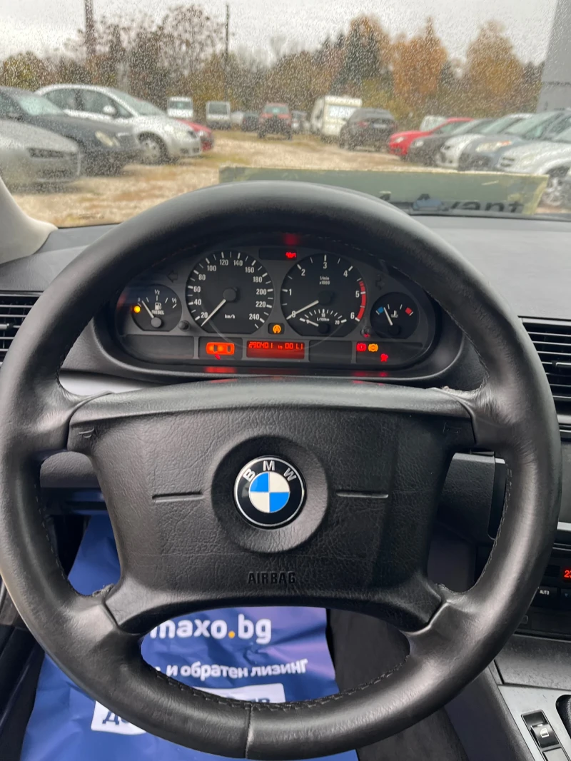 BMW 320 320d-седан, снимка 9 - Автомобили и джипове - 47942132