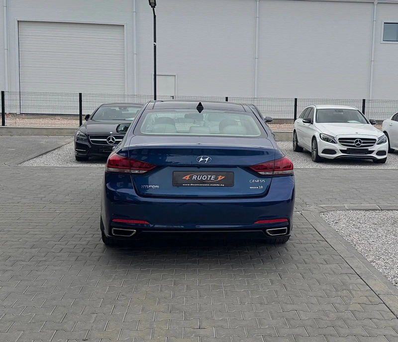 Hyundai Genesis 3.8i MAX FULL, снимка 5 - Автомобили и джипове - 49497650