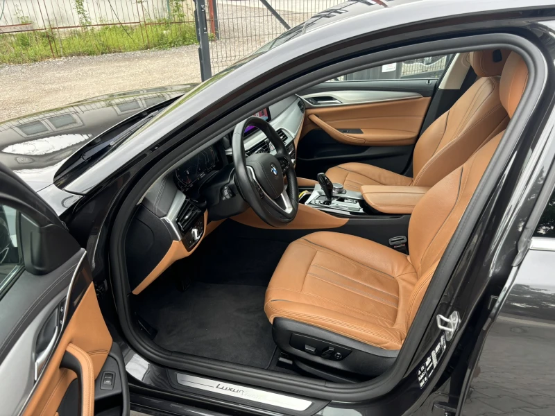 BMW 530 Xdrive LUXURY LINE , снимка 8 - Автомобили и джипове - 50977322