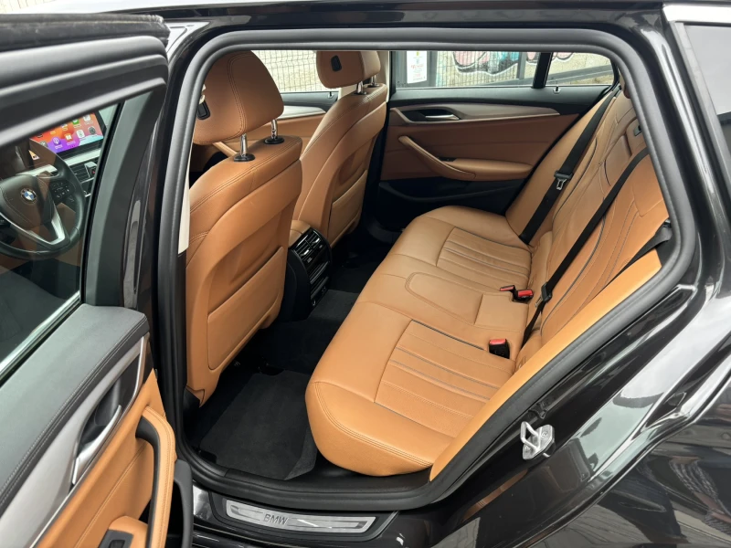 BMW 530 Xdrive LUXURY LINE , снимка 14 - Автомобили и джипове - 50977322