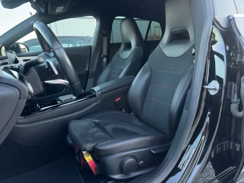 Mercedes-Benz CLA 180 AMG, снимка 10 - Автомобили и джипове - 51734193