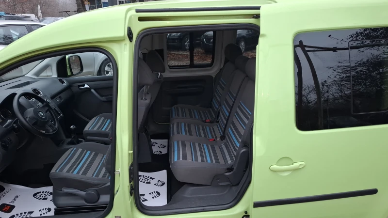 VW Caddy 1.6TDI/102 Пътнически, снимка 10 - Автомобили и джипове - 52828308