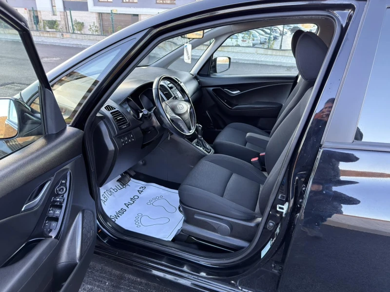 Hyundai Ix20 1.6i FACE Automat, снимка 9 - Автомобили и джипове - 53132250