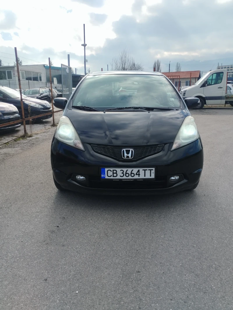 Honda Jazz 1.4  бензин климатроник.