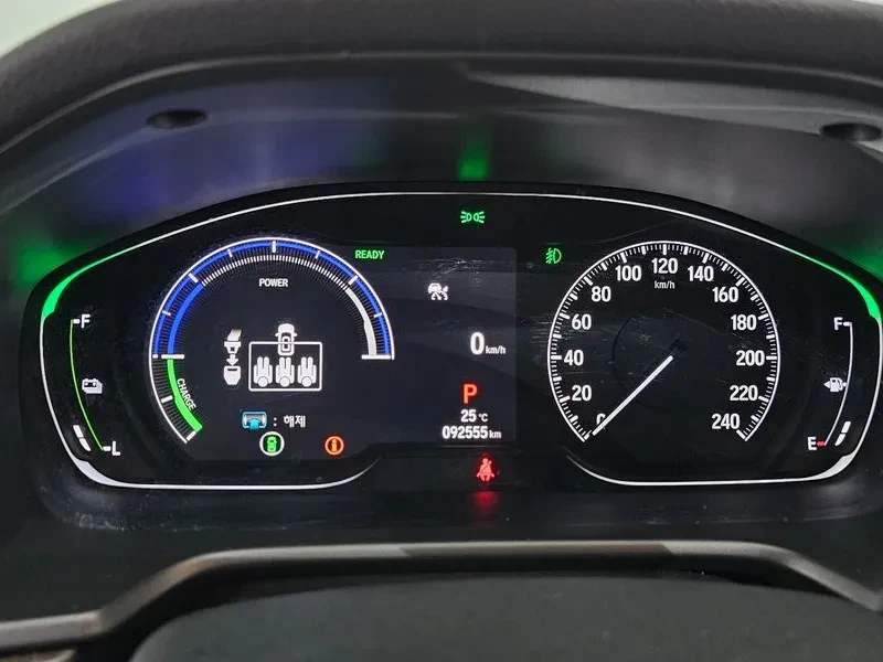 Honda Accord 2.0 Hybrid - САМО 30% АВАНС!, снимка 8 - Автомобили и джипове - 55440340