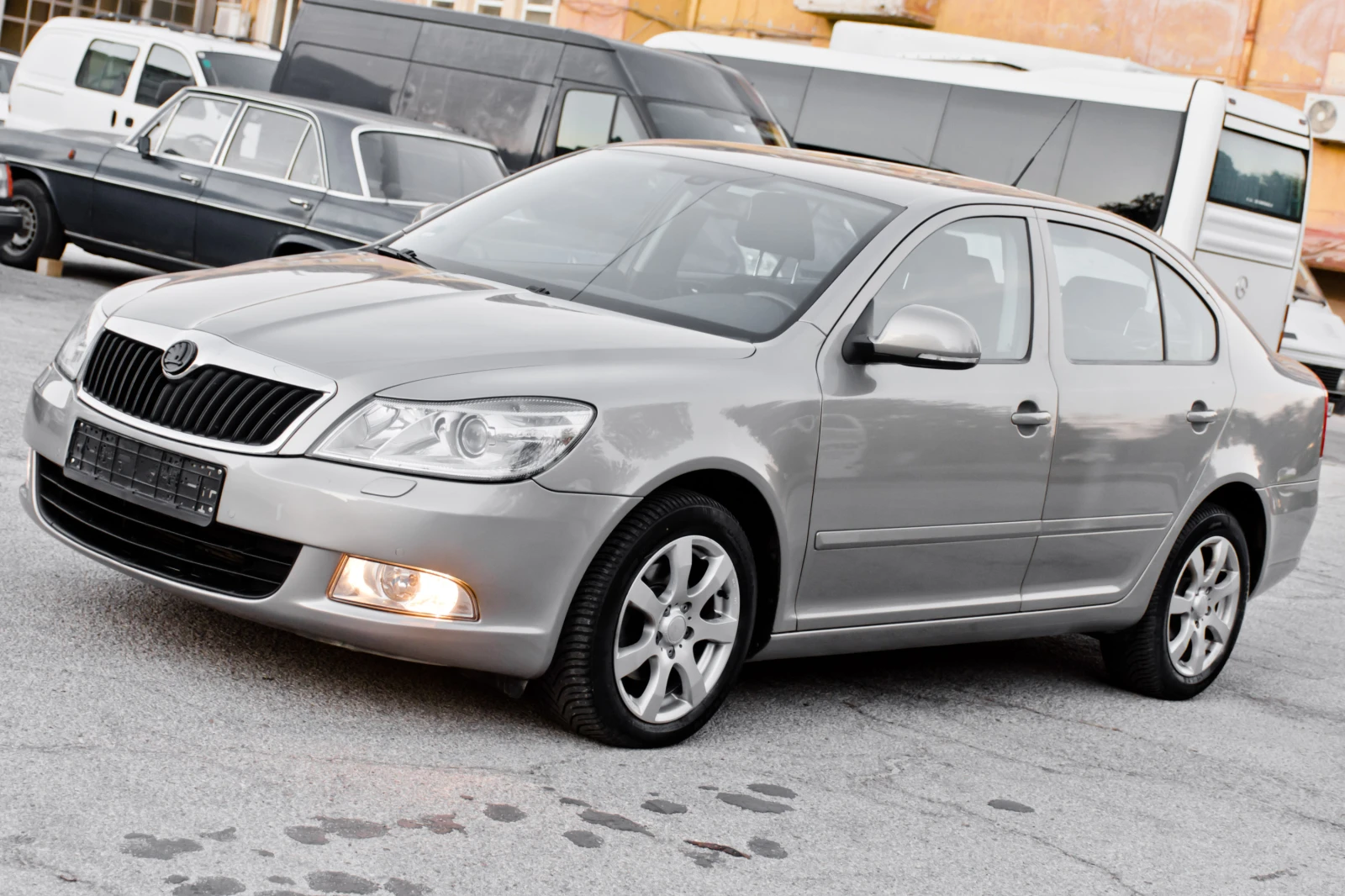 Skoda Octavia 1.9 TDI - 105 к.с. - DSG - FACELIFT - ХЕЧБЕК - изображение 3