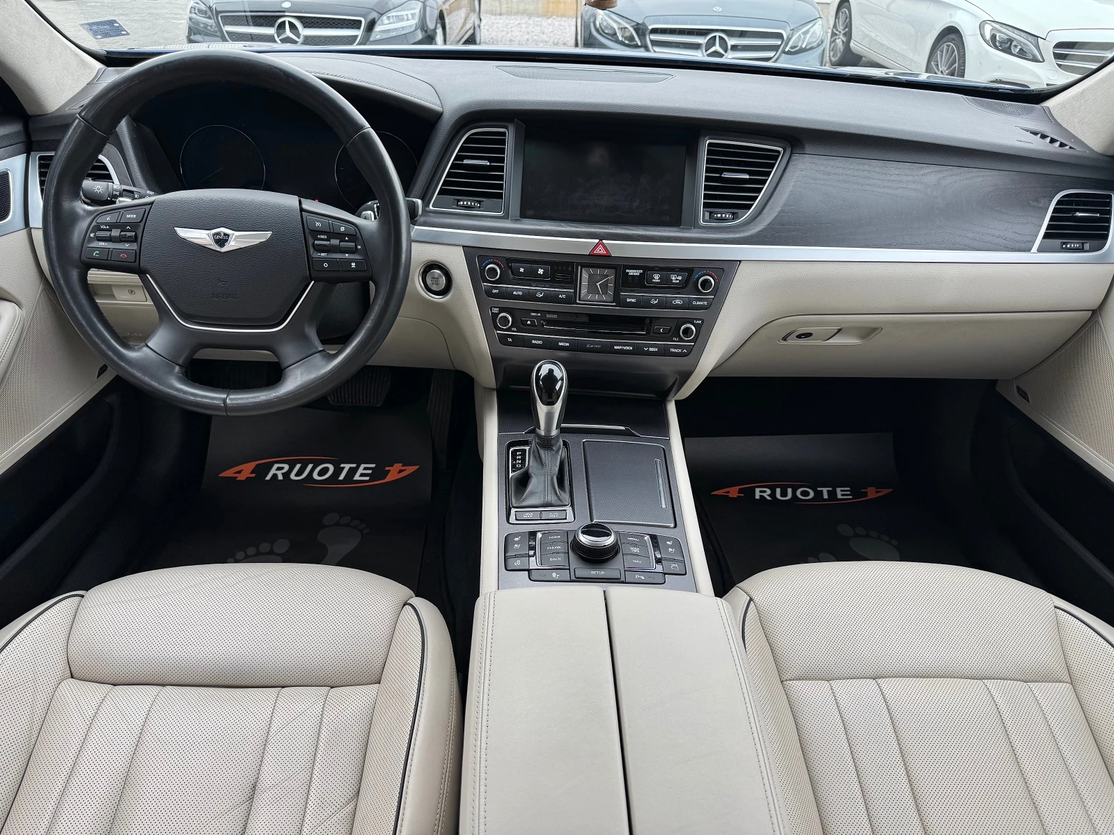 Hyundai Genesis 3.8i MAX FULL - изображение 9