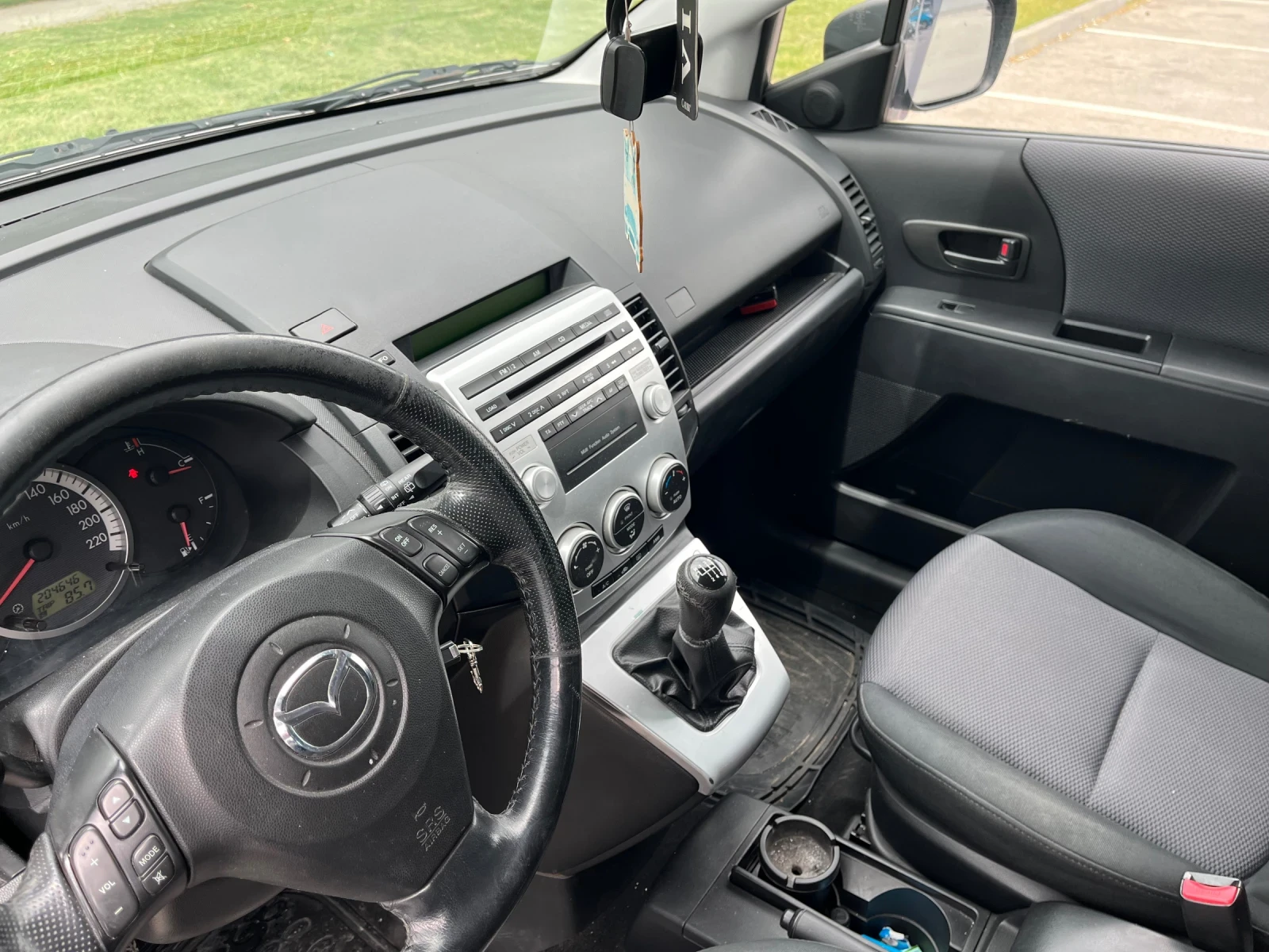 Mazda 5 2000 - изображение 4