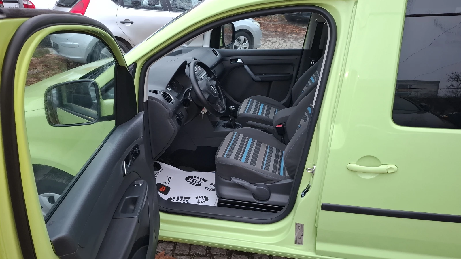 VW Caddy 1.6TDI/102 ���������� | Mobile.bg � ����������� 9