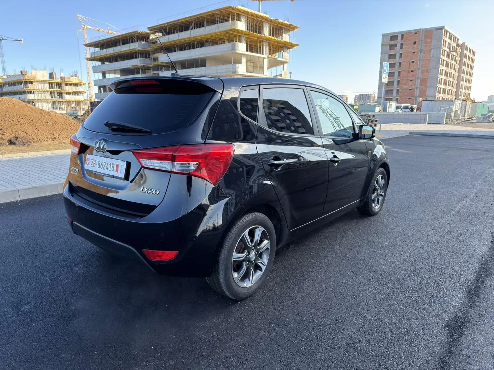 Hyundai Ix20 1.6i FACE Automat - изображение 5