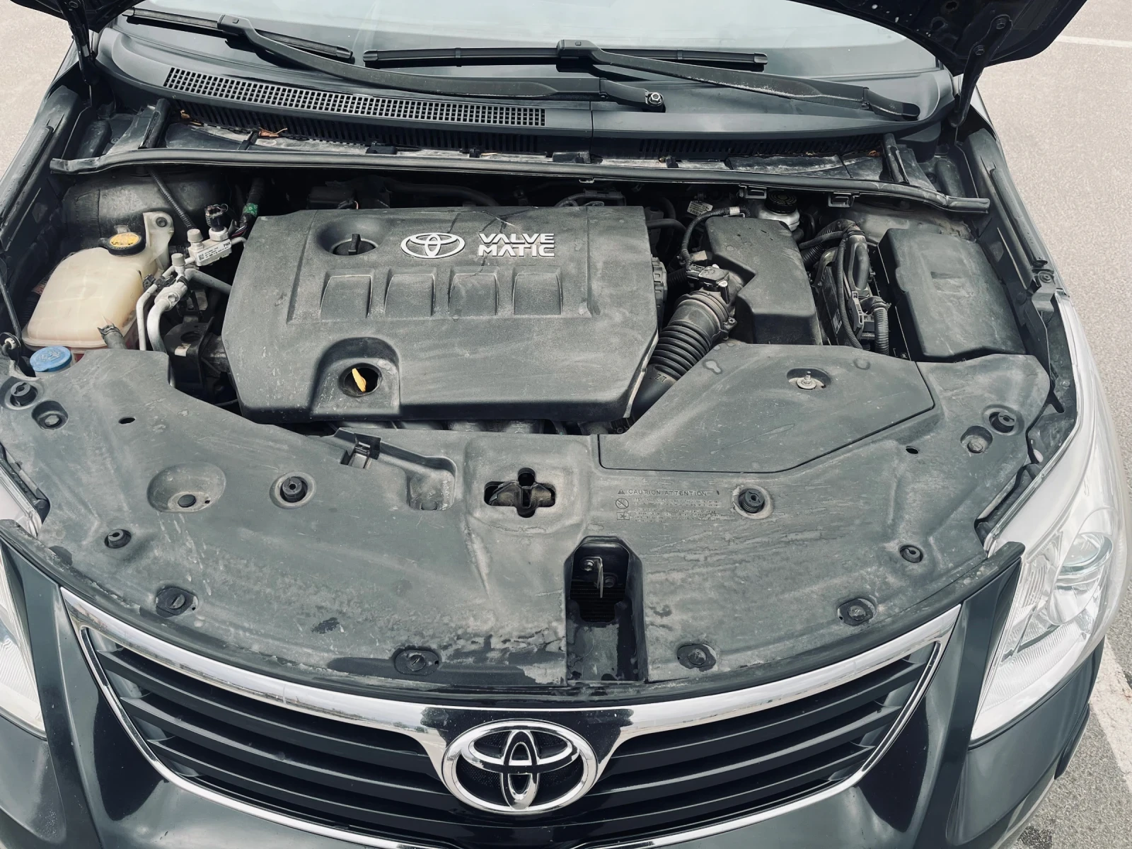 Toyota Avensis 1.8 бензин 147 коня, снимка 17 - Автомобили и джипове - 54058676