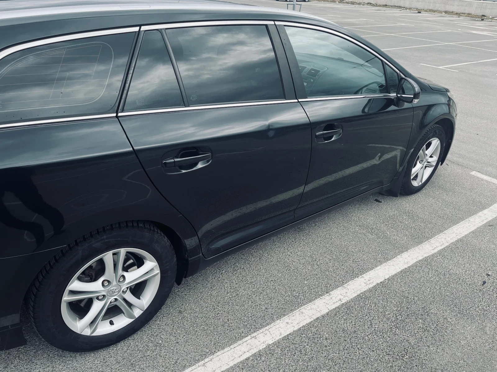 Toyota Avensis 1.8 бензин 147 коня, снимка 14 - Автомобили и джипове - 54058676