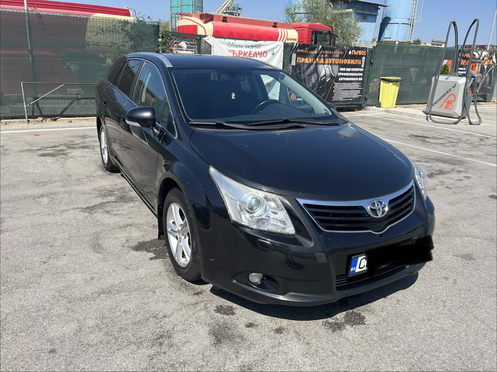 Toyota Avensis 1.8 бензин 147 коня, снимка 17 - Автомобили и джипове - 55670201