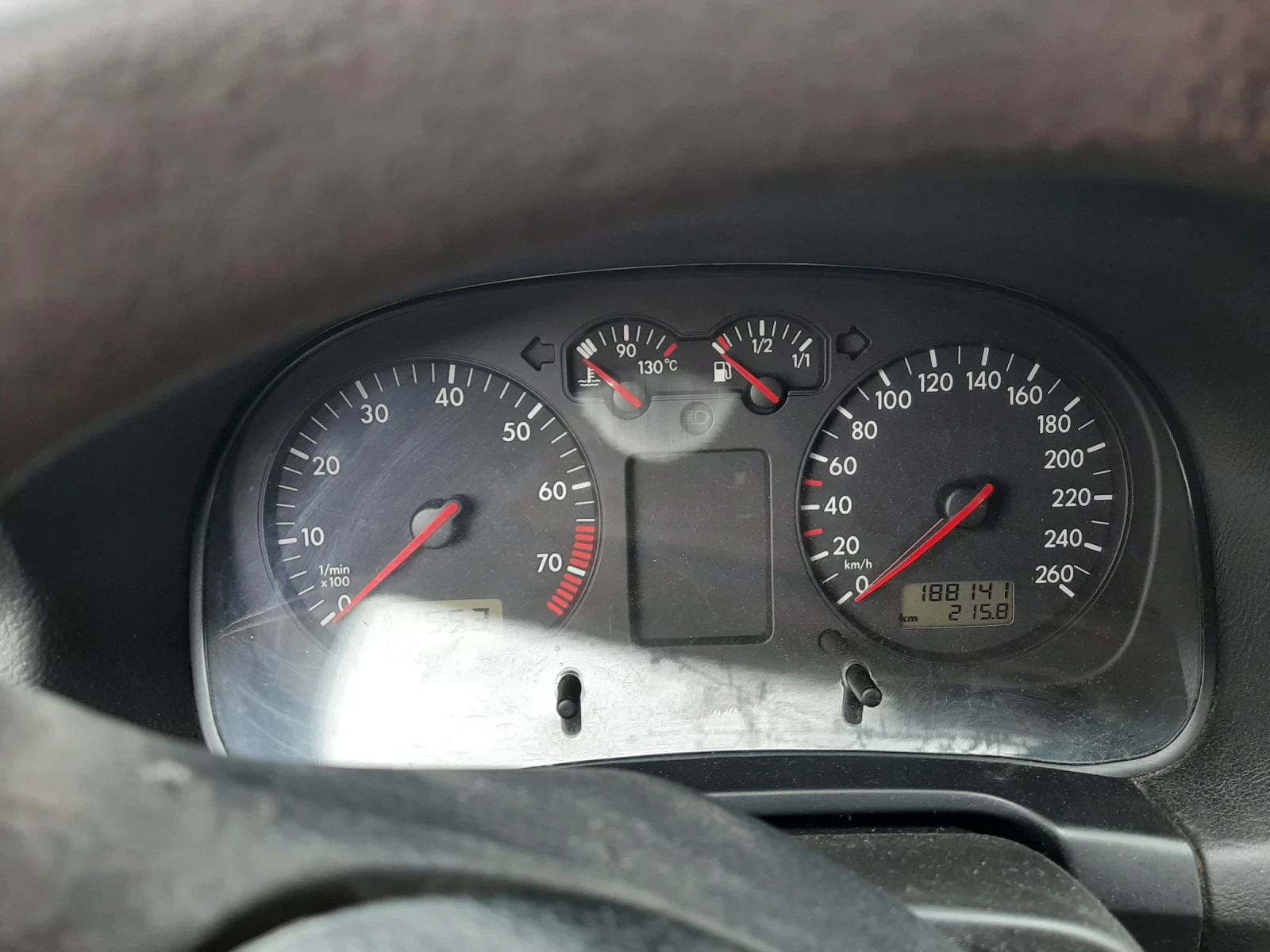 VW Golf 4, снимка 5 - Автомобили и джипове - 54069922