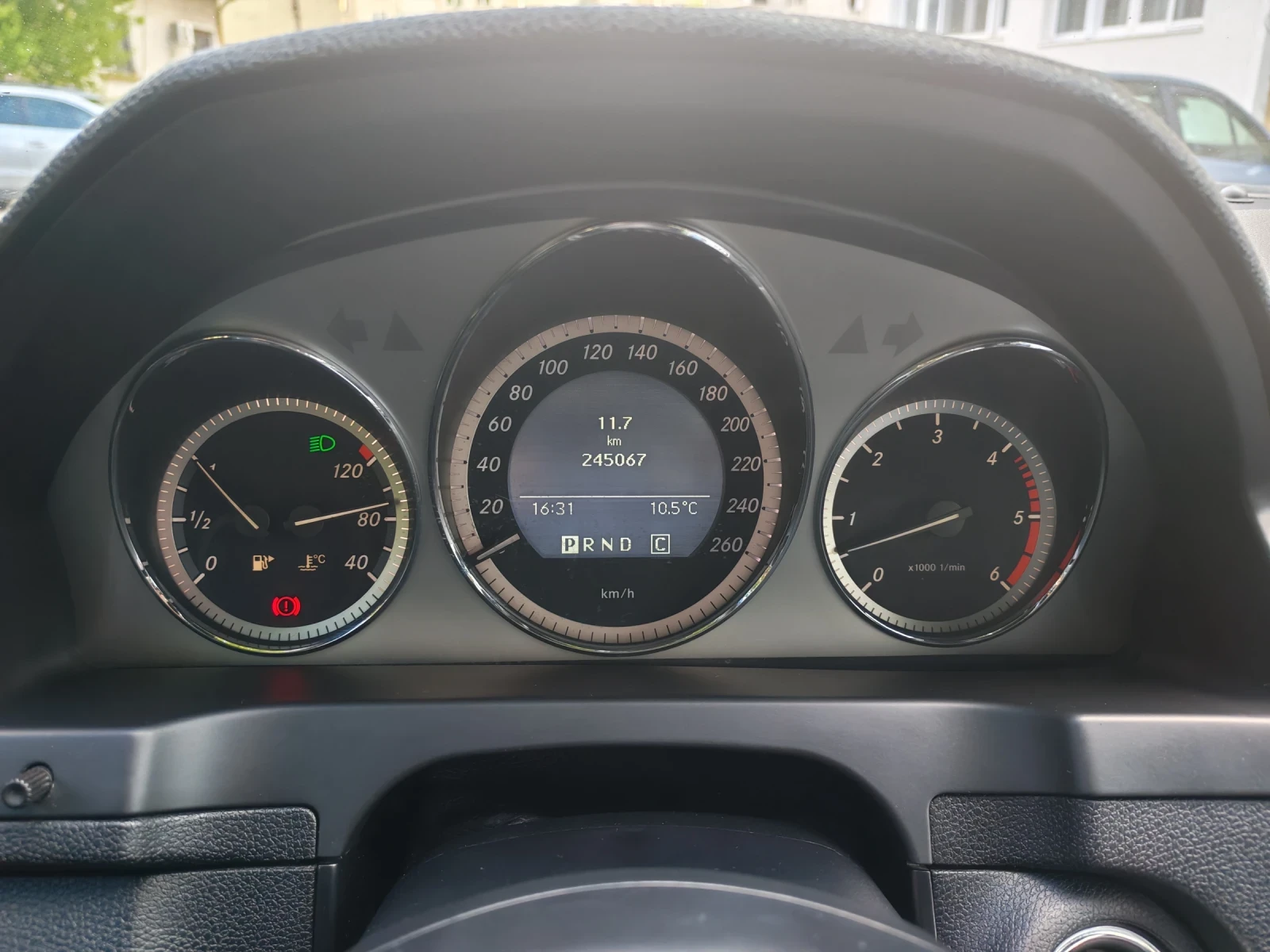 Mercedes-Benz C 320 Avantgarde 4MATIC, снимка 16 - Автомобили и джипове - 54284491