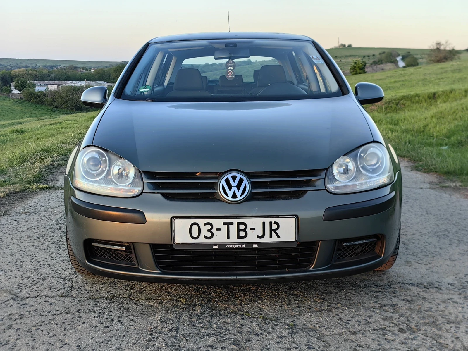 VW Golf VW GOLF V 1.9TDI 105KC., снимка 2 - Автомобили и джипове - 54446239