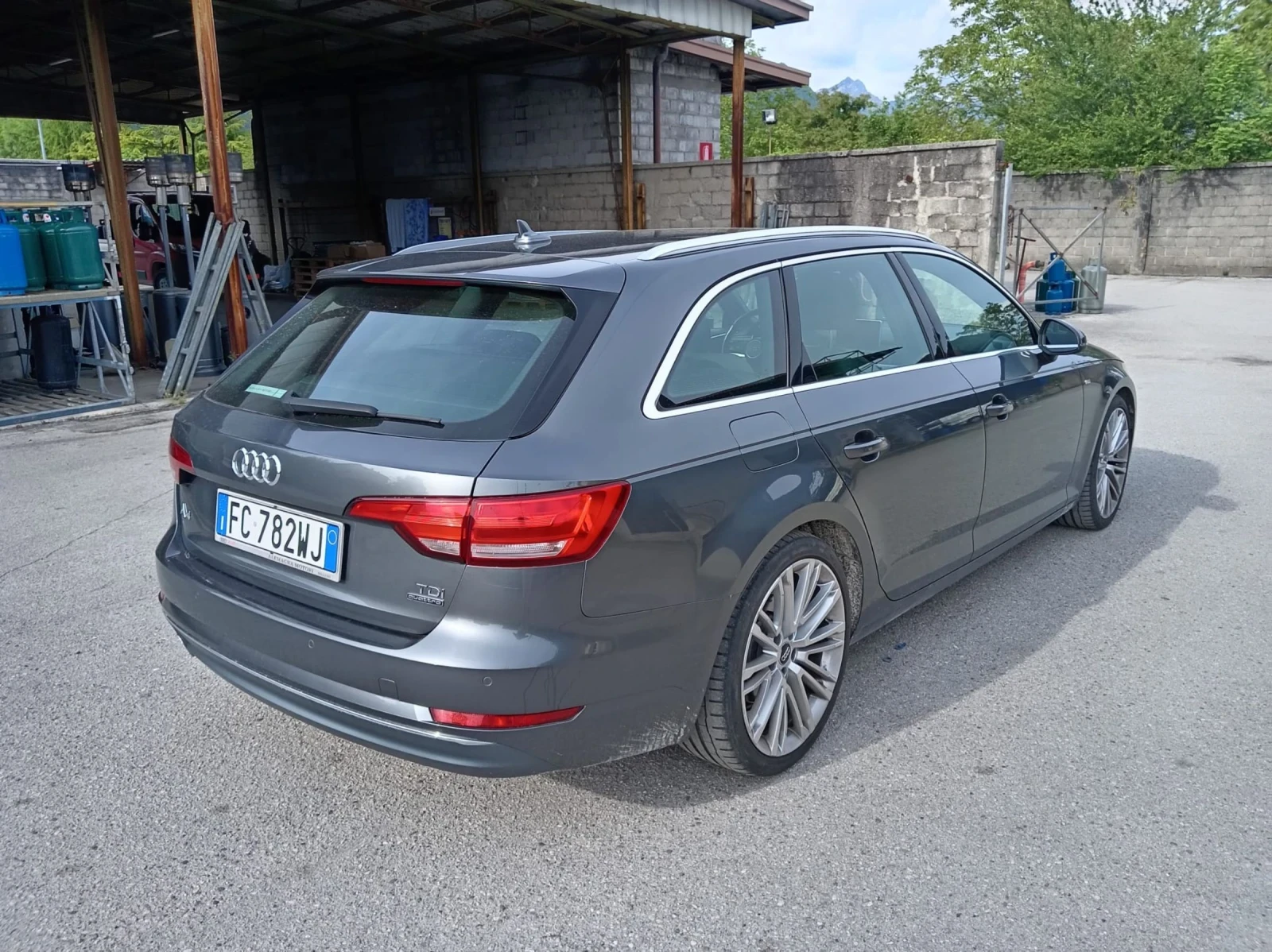 Audi A4 2.0тди 190кс, снимка 4 - Автомобили и джипове - 54571119