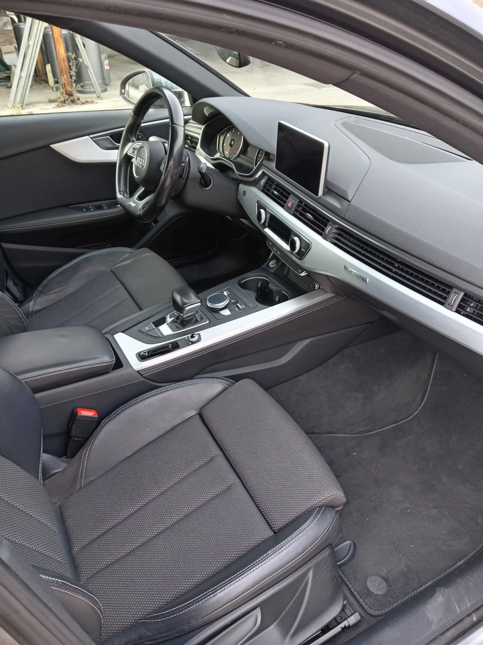 Audi A4 2.0тди 190кс, снимка 10 - Автомобили и джипове - 54571119