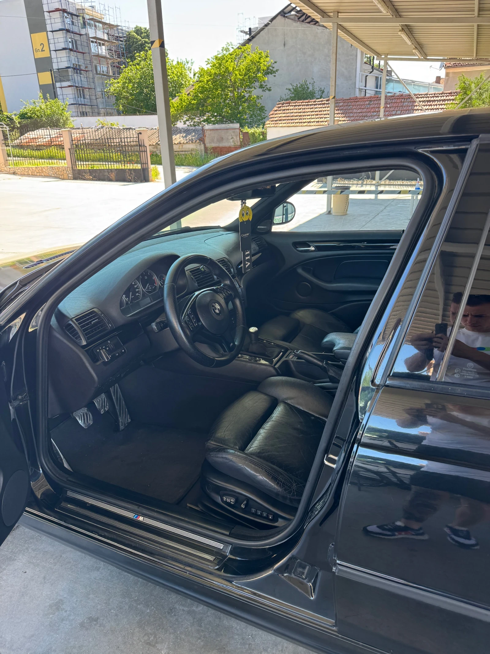BMW 330, снимка 7 - Автомобили и джипове - 54691746