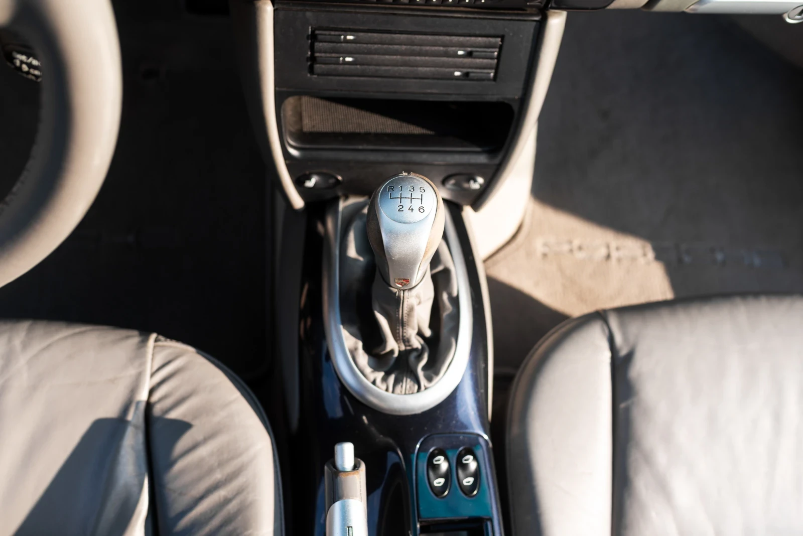 Porsche 911 996 / 3.8, снимка 12 - Автомобили и джипове - 55620939