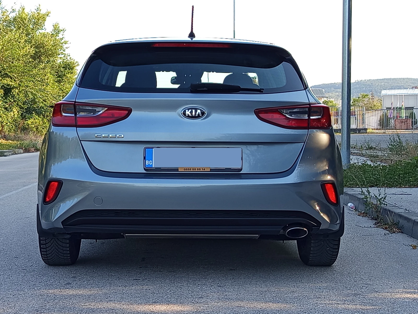 Kia Ceed 1.4/100кс.* , снимка 6 - Автомобили и джипове - 55833254